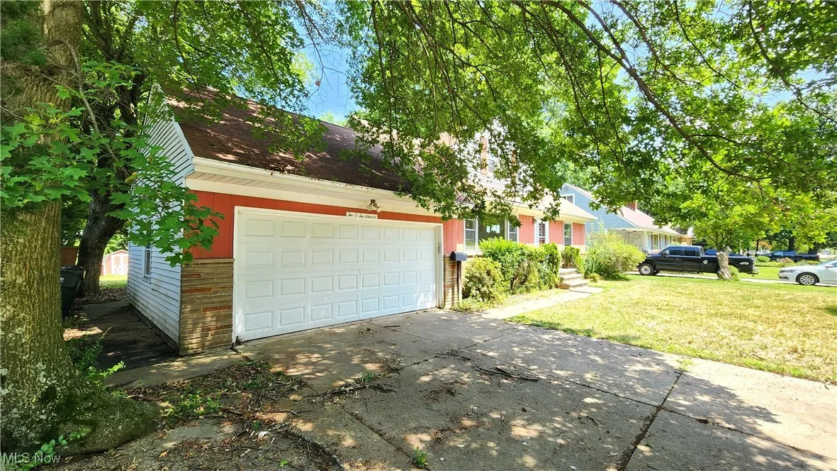 20211 Blackfoot Avenue, Euclid, Ohio 44117,MLS Now Listing ID
