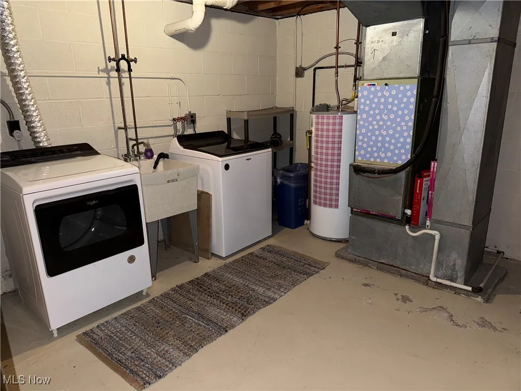 washer and dryer stay