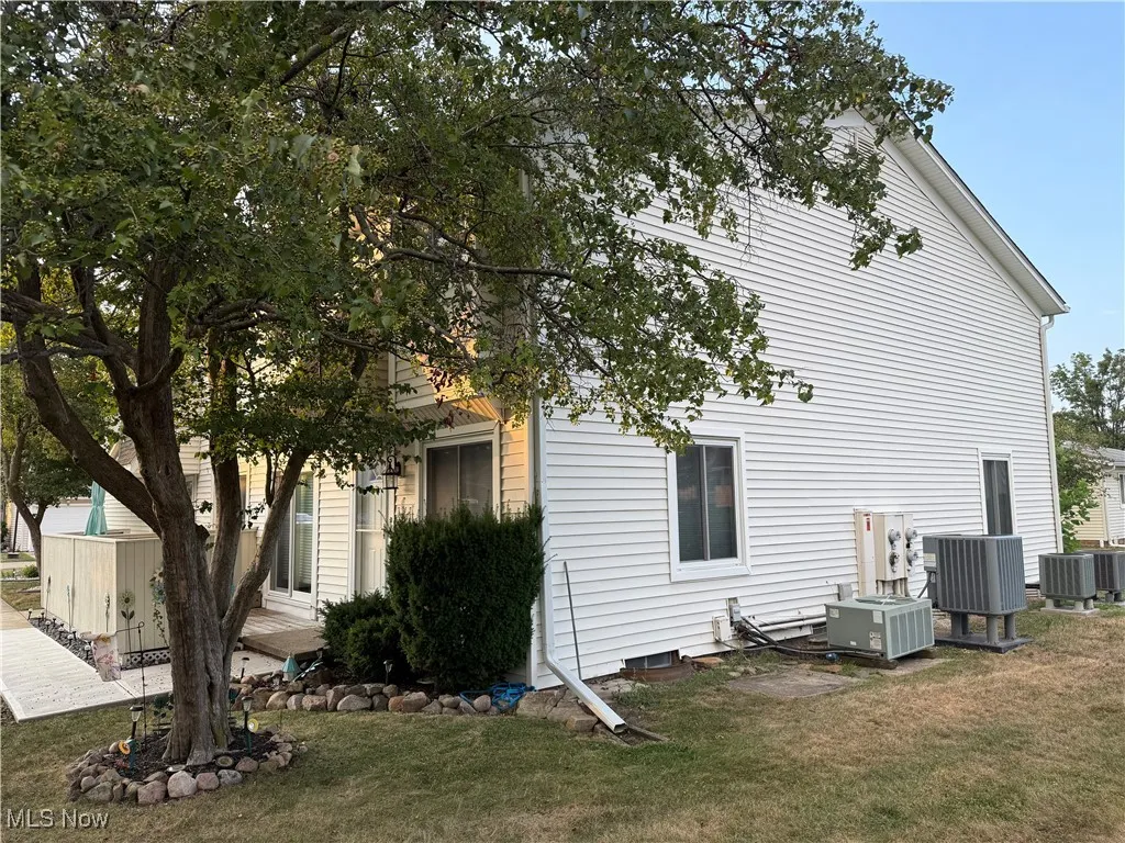 5524 Wrens Lane # C, Willoughby, Ohio 44094,MLS Now Listing ID