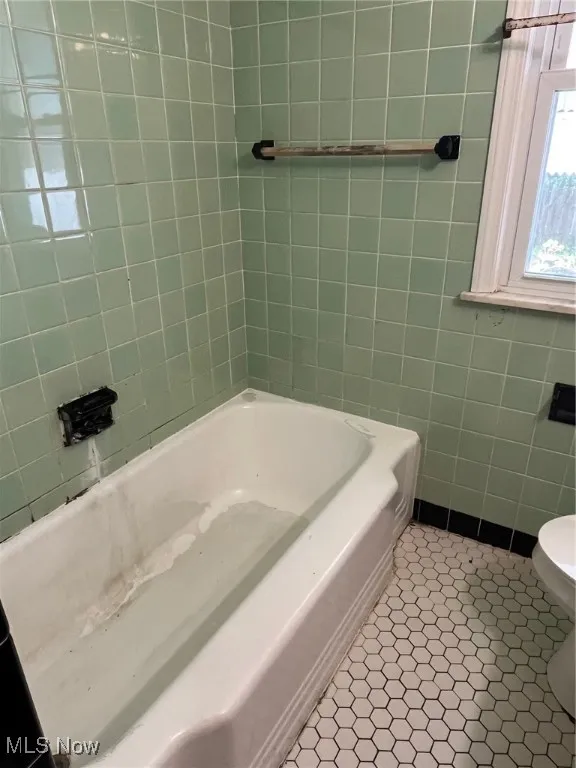 330 E 264th Street, Euclid, Ohio 44132,MLS Now Listing ID