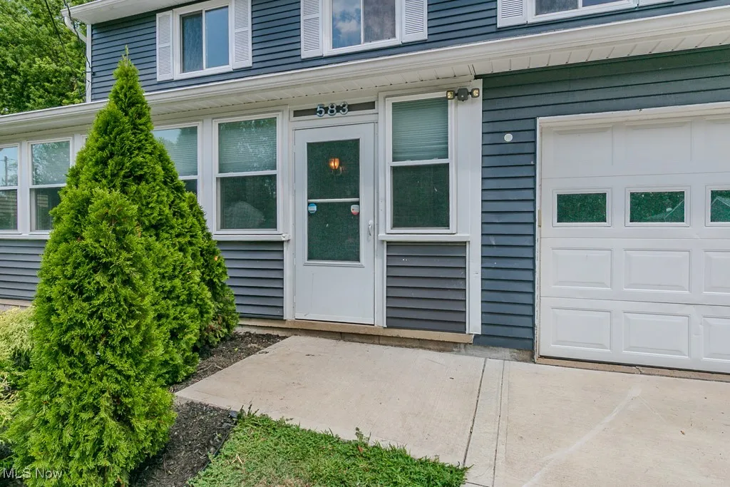 Entrance to property
