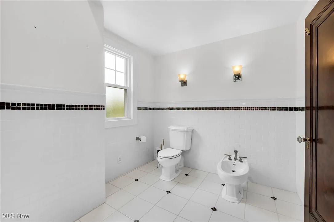 2140 Overbrook Avenue, Lakewood, Ohio 44107,MLS Now Listing ID