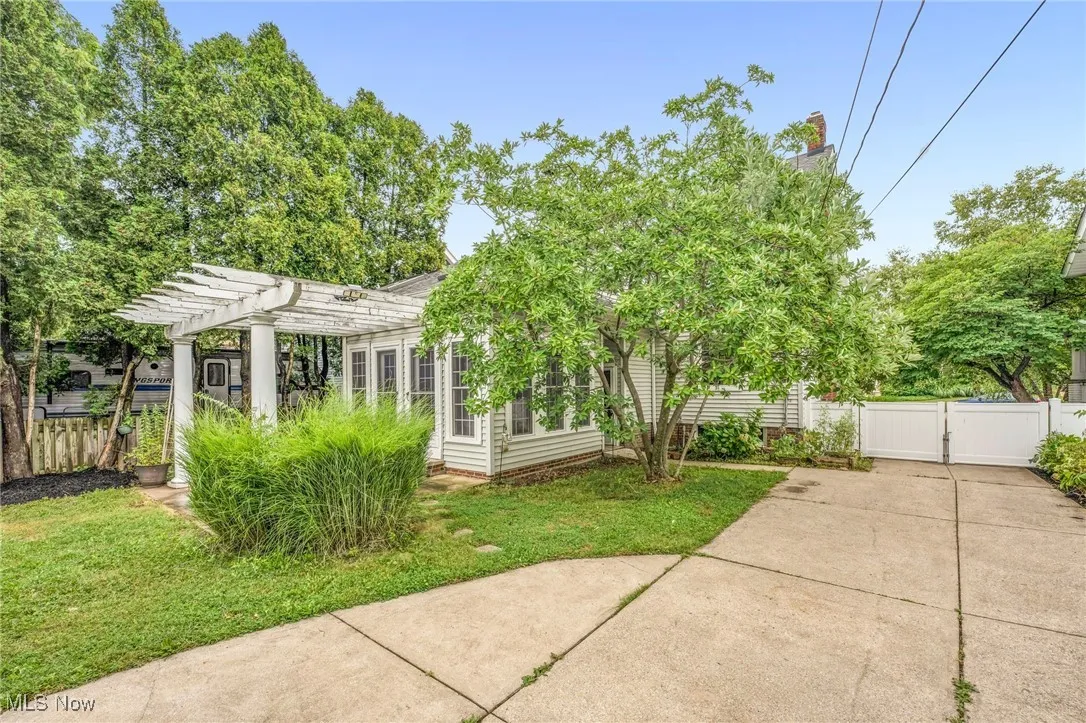 2140 Overbrook Avenue, Lakewood, Ohio 44107,MLS Now Listing ID