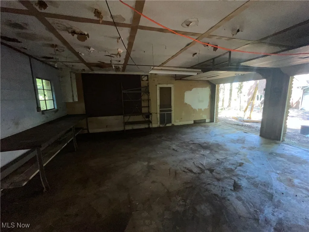 11976 Old State Road, Chardon, Ohio 44024,MLS Now Listing ID