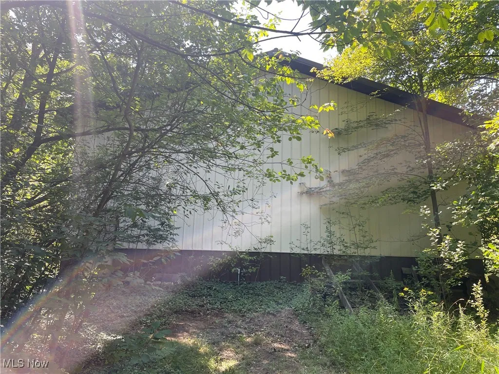 11976 Old State Road, Chardon, Ohio 44024,MLS Now Listing ID