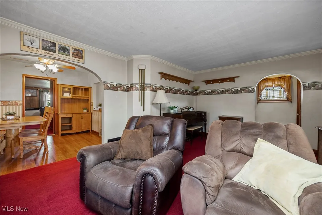 original hardwood floors under carpet!