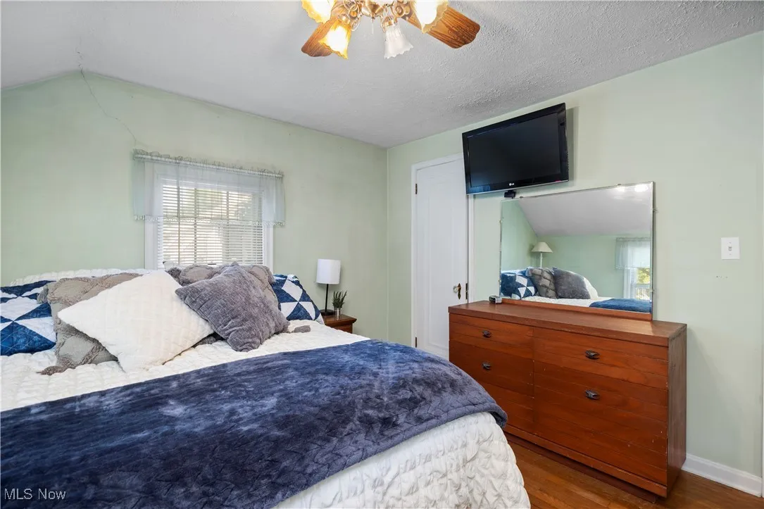2nd floor BR #2