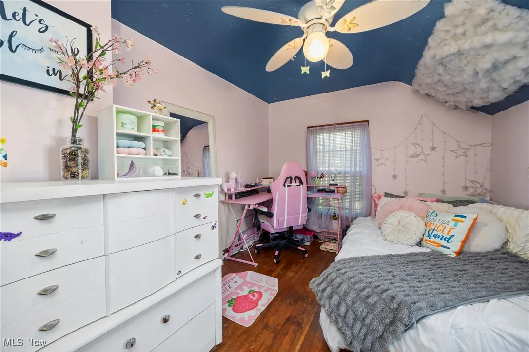 2nd floor BR #1