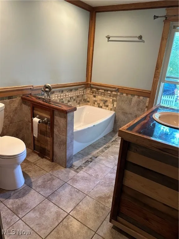 7927 Madison Road, Thompson, Ohio 44086,MLS Now Listing ID