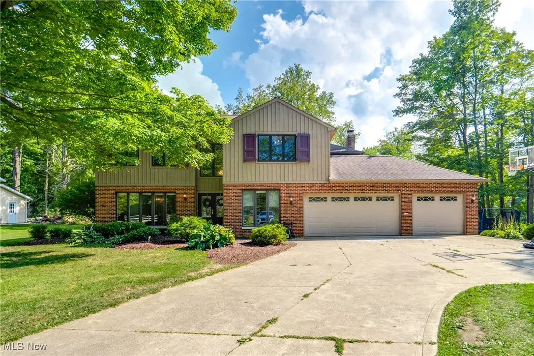 10891 Nollwood Drive, Chardon, Ohio 44024,MLS Now Listing ID