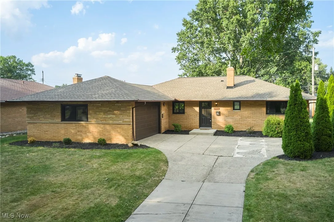 15356 Hickox Boulevard, Middleburg Heights, Ohio 44130,MLS Now Listing ID