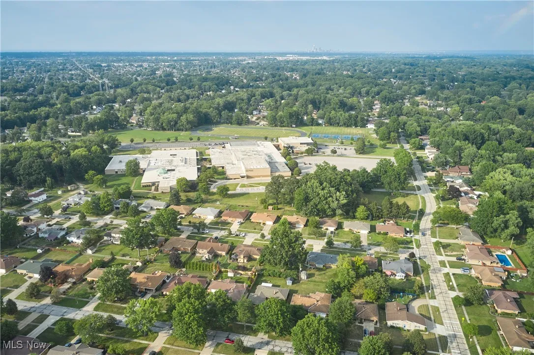 15356 Hickox Boulevard, Middleburg Heights, Ohio 44130,MLS Now Listing ID