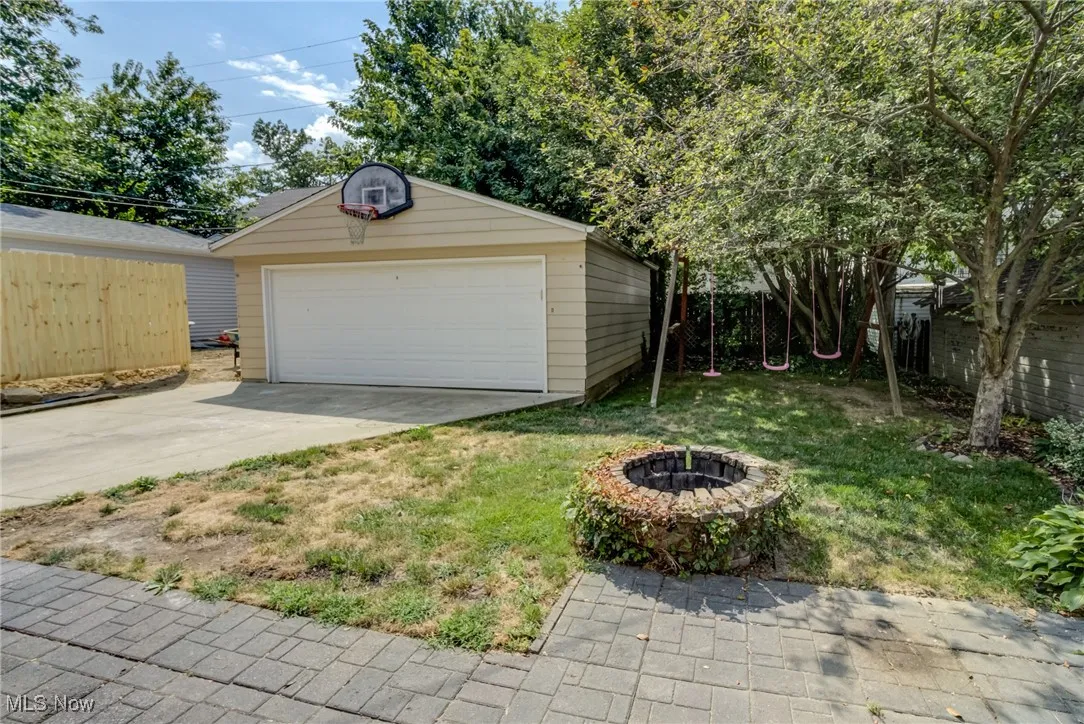 1650 Parkwood Road, Lakewood, Ohio 44107,MLS Now Listing ID