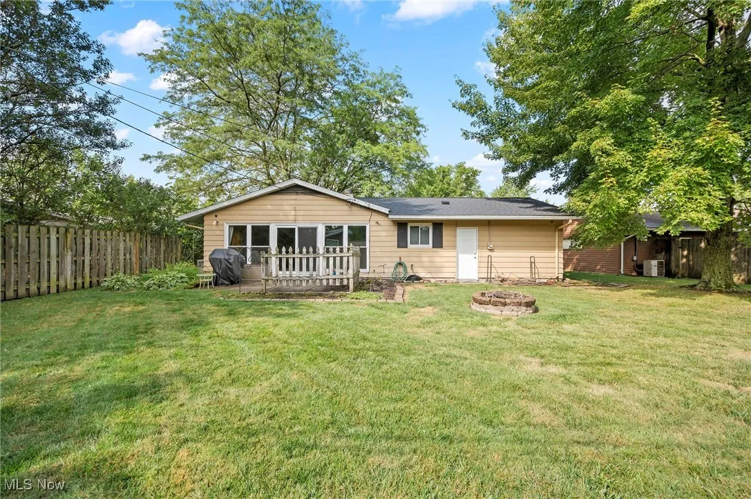 525 Beeler Drive, Berea, Ohio 44017,MLS Now Listing ID