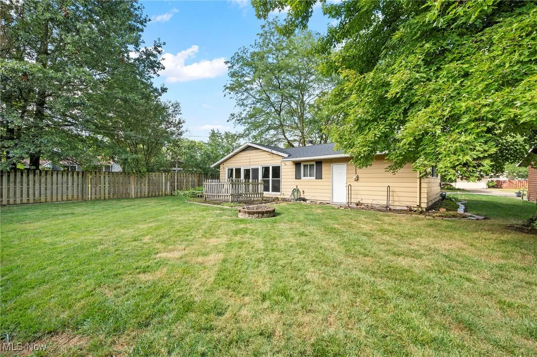 525 Beeler Drive, Berea, Ohio 44017,MLS Now Listing ID
