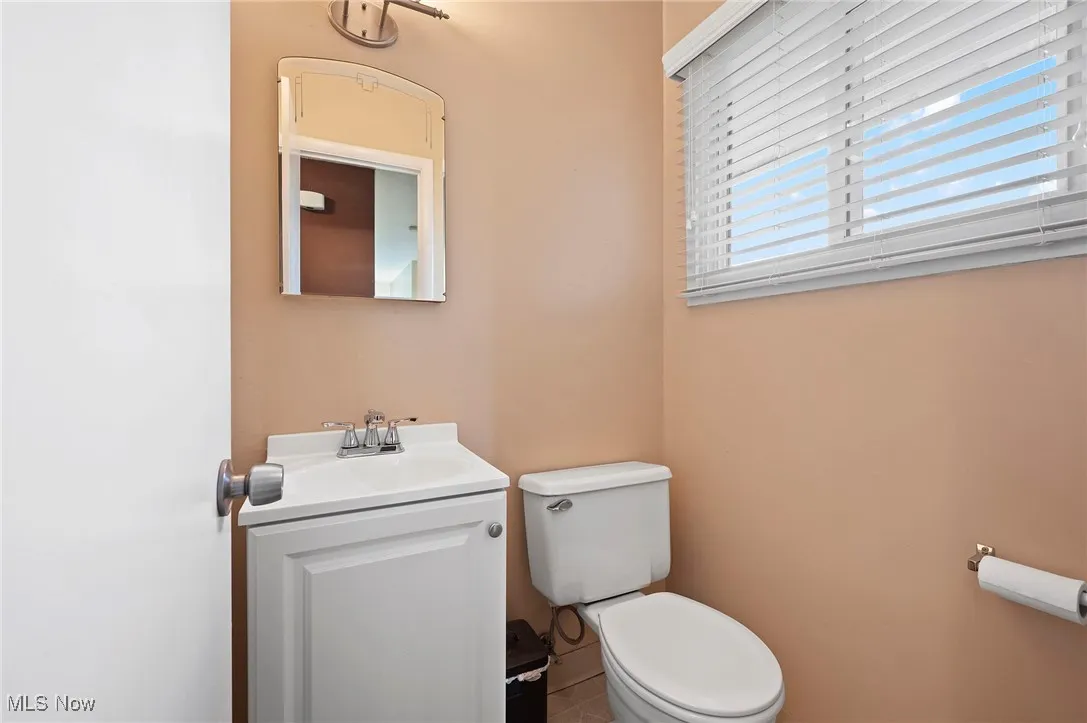 525 Beeler Drive, Berea, Ohio 44017,MLS Now Listing ID