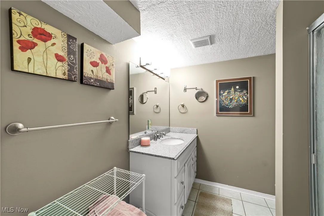 17084 Hampton Chase, Strongsville, Ohio 44136,MLS Now Listing ID