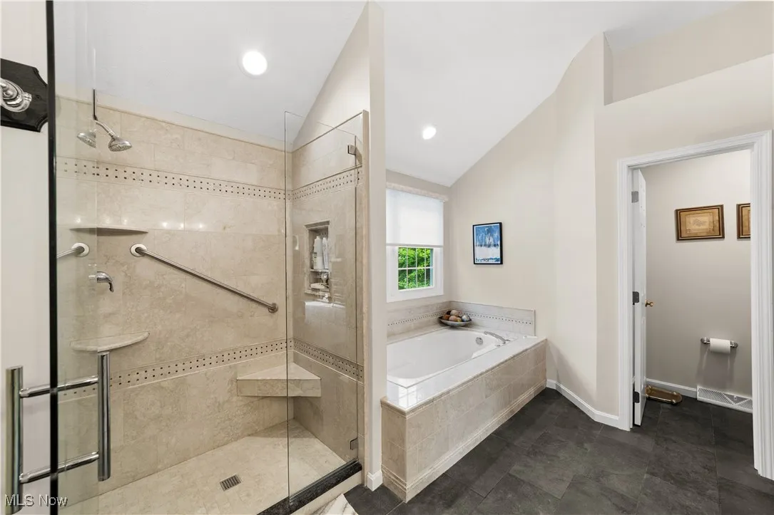 17084 Hampton Chase, Strongsville, Ohio 44136,MLS Now Listing ID