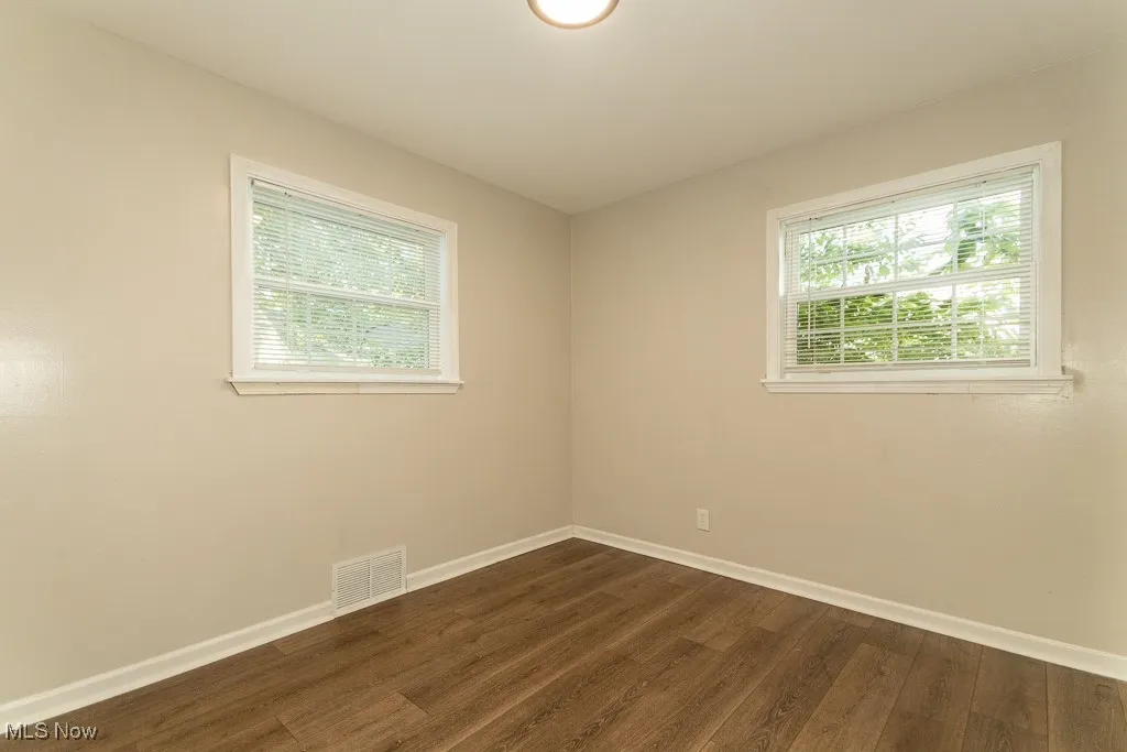 25450 Farringdon Avenue, Euclid, Ohio 44132,MLS Now Listing ID