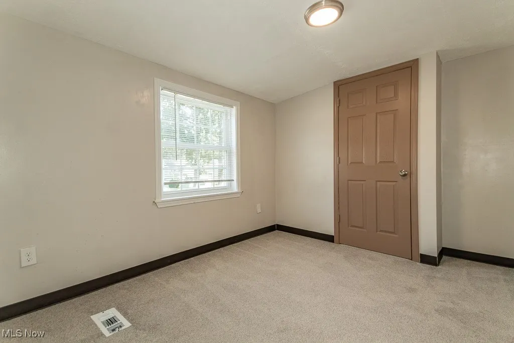 25450 Farringdon Avenue, Euclid, Ohio 44132,MLS Now Listing ID