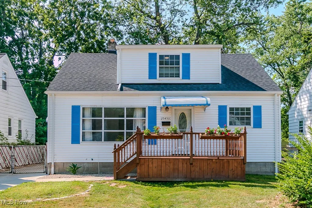 25450 Farringdon Avenue, Euclid, Ohio 44132,MLS Now Listing ID