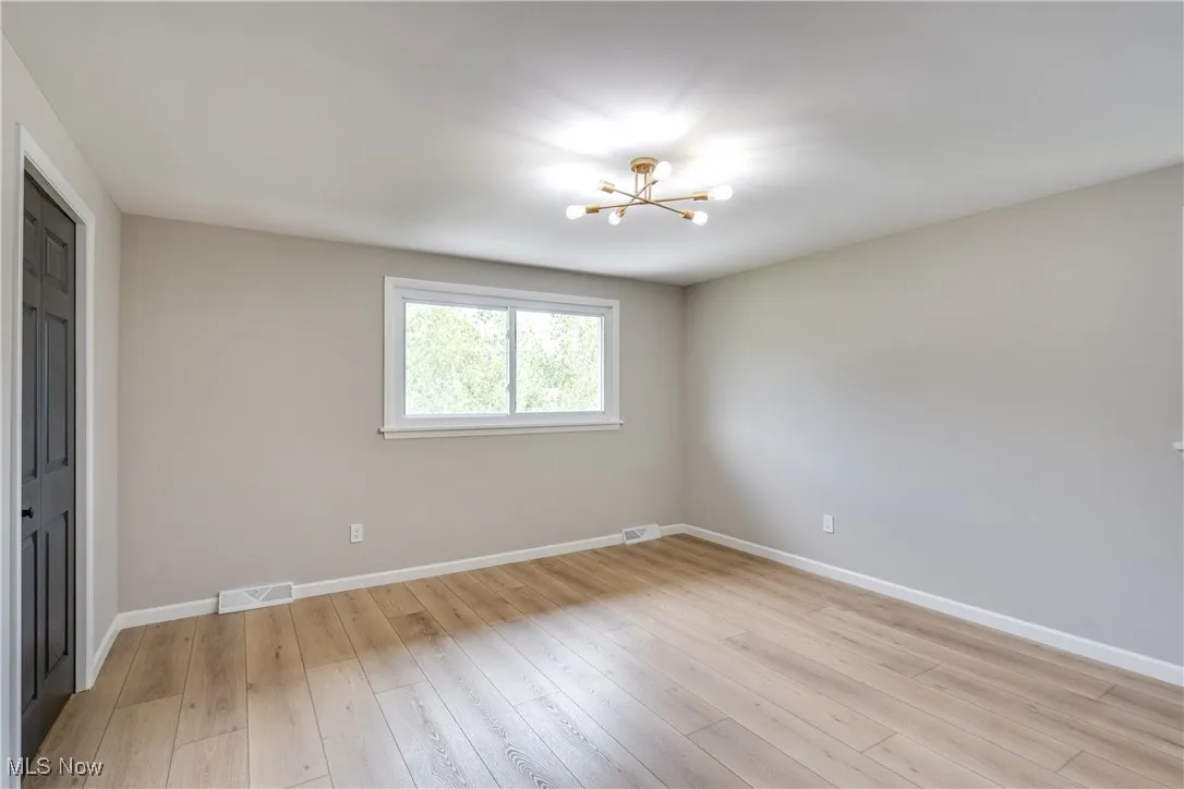 5429 Chickadee Lane, Lyndhurst, Ohio 44124,MLS Now Listing ID