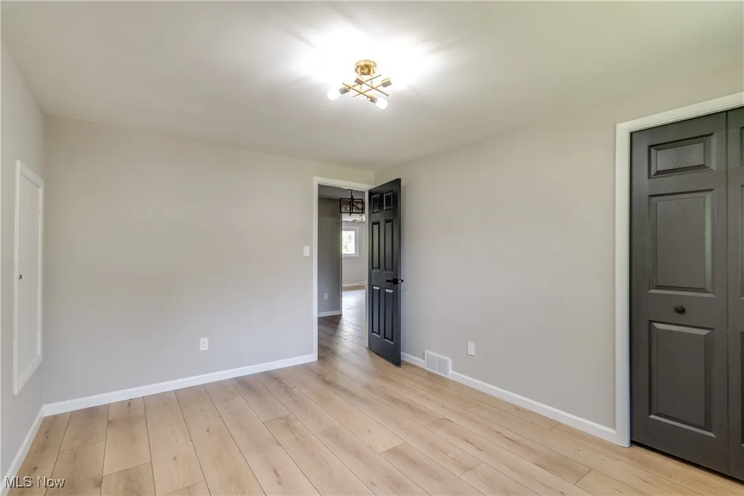 5429 Chickadee Lane, Lyndhurst, Ohio 44124,MLS Now Listing ID