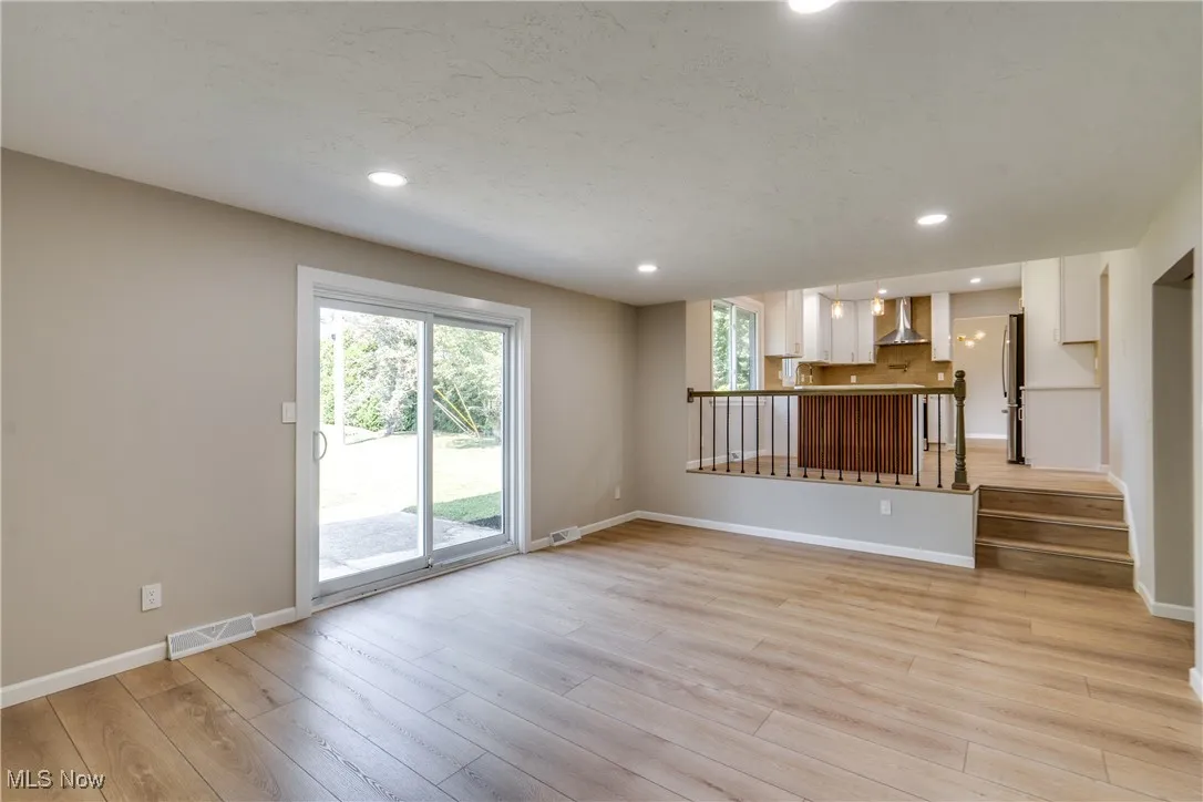 5429 Chickadee Lane, Lyndhurst, Ohio 44124,MLS Now Listing ID