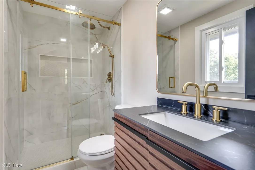 5429 Chickadee Lane, Lyndhurst, Ohio 44124,MLS Now Listing ID