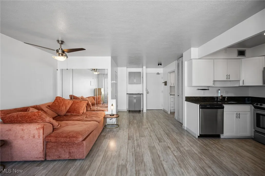 12520 Edgewater Drive # 1503, Lakewood, Ohio 44107,MLS Now Listing ID