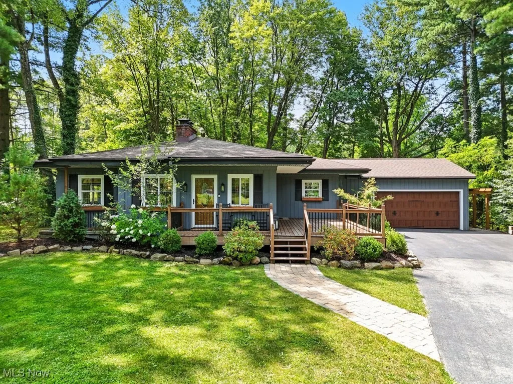 7667 Blackford Drive, Chagrin Falls, Ohio 44022,MLS Now Listing ID