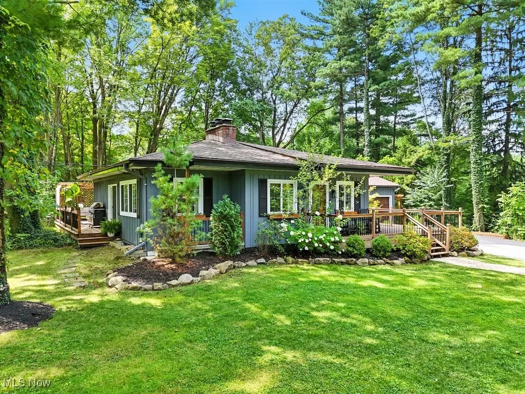 7667 Blackford Drive, Chagrin Falls, Ohio 44022,MLS Now Listing ID