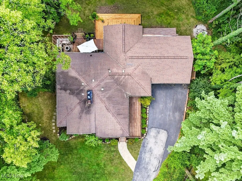 7667 Blackford Drive, Chagrin Falls, Ohio 44022,MLS Now Listing ID