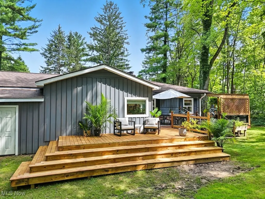 7667 Blackford Drive, Chagrin Falls, Ohio 44022,MLS Now Listing ID