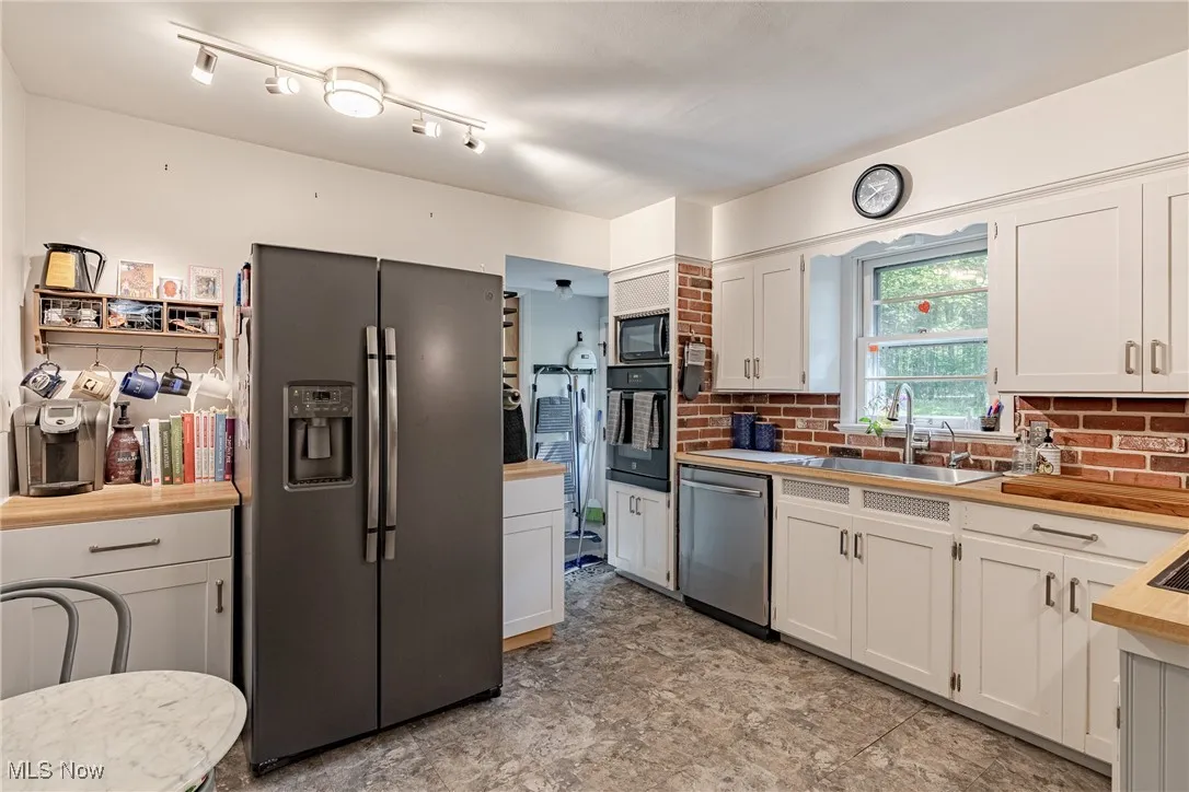 4379 Orangedale Road, Orange, Ohio 44022,MLS Now Listing ID