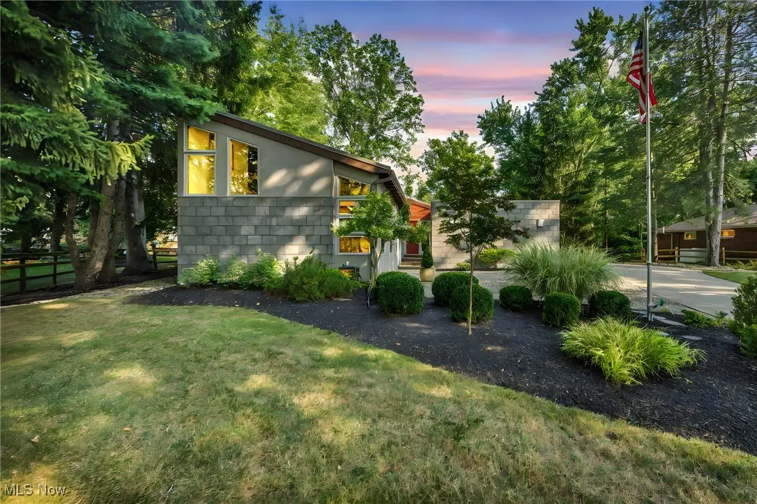 36620 Ridge Road, Willoughby, Ohio 44094,MLS Now Listing ID
