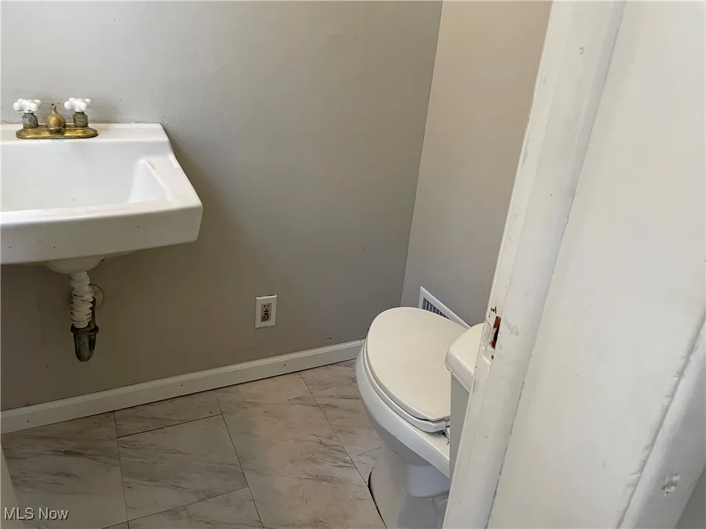 25310 Chatworth Drive, Euclid, Ohio 44117,MLS Now Listing ID