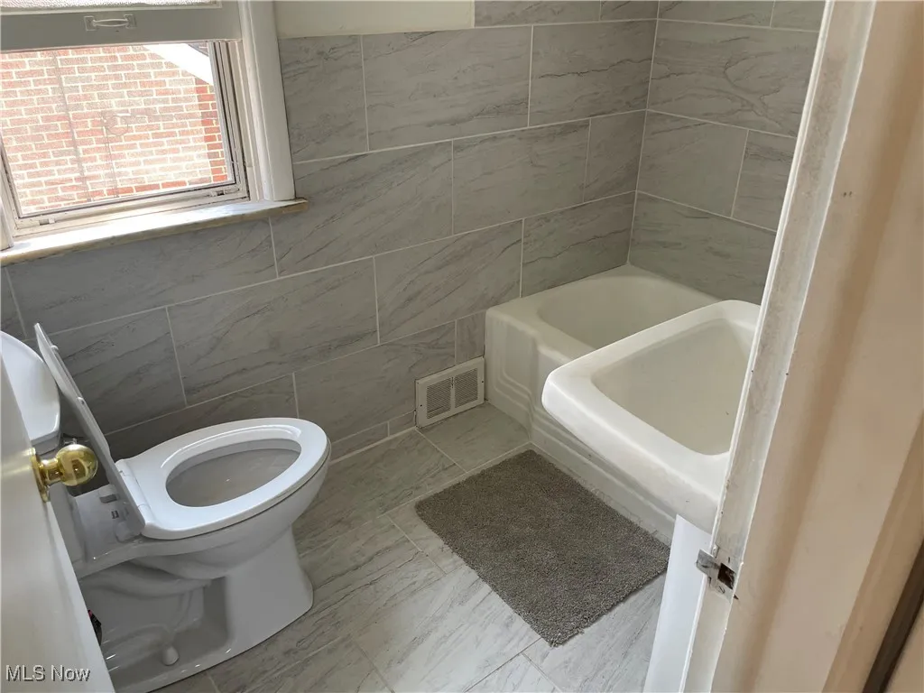 25310 Chatworth Drive, Euclid, Ohio 44117,MLS Now Listing ID