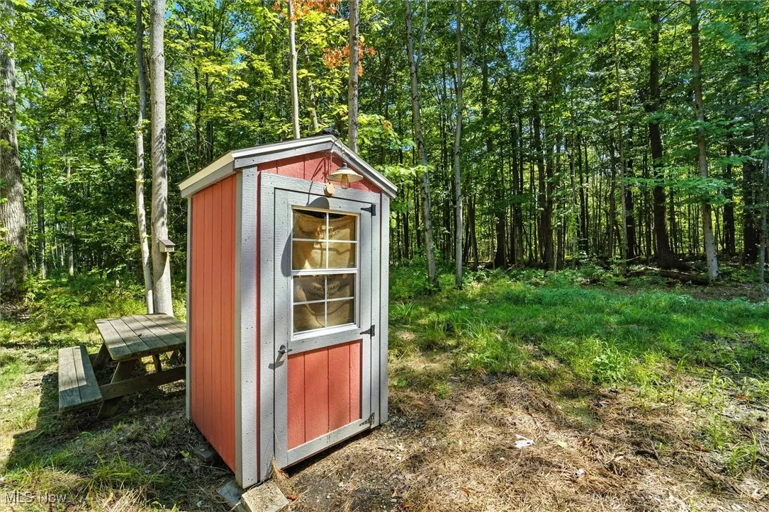 4x4 Shed
