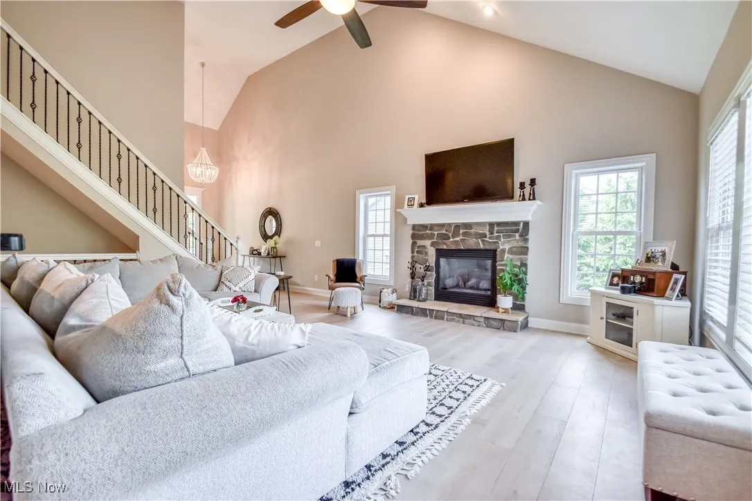 Stone gas fireplace