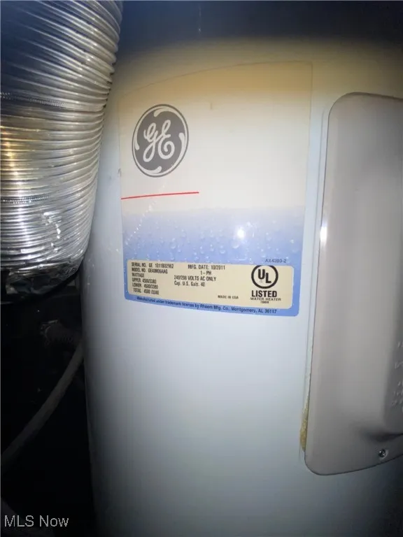 Hot Water Tank