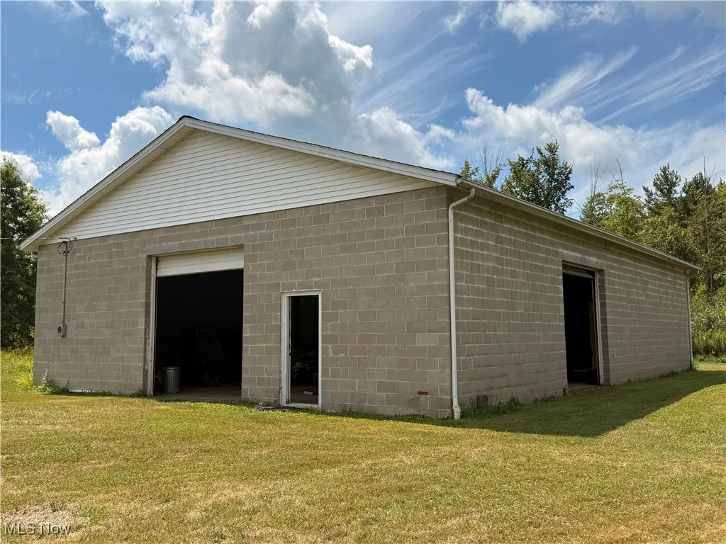 6563 Hyde Road, Windsor, Ohio 44099,MLS Now Listing ID