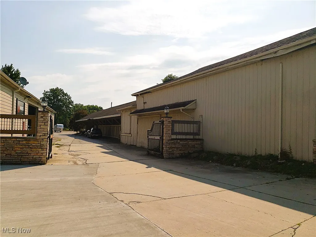 View of property exterior