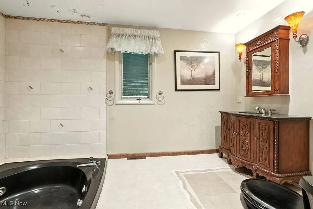 14759 Hillbrook Lane, Chagrin Falls, Ohio 44022,MLS Now Listing ID