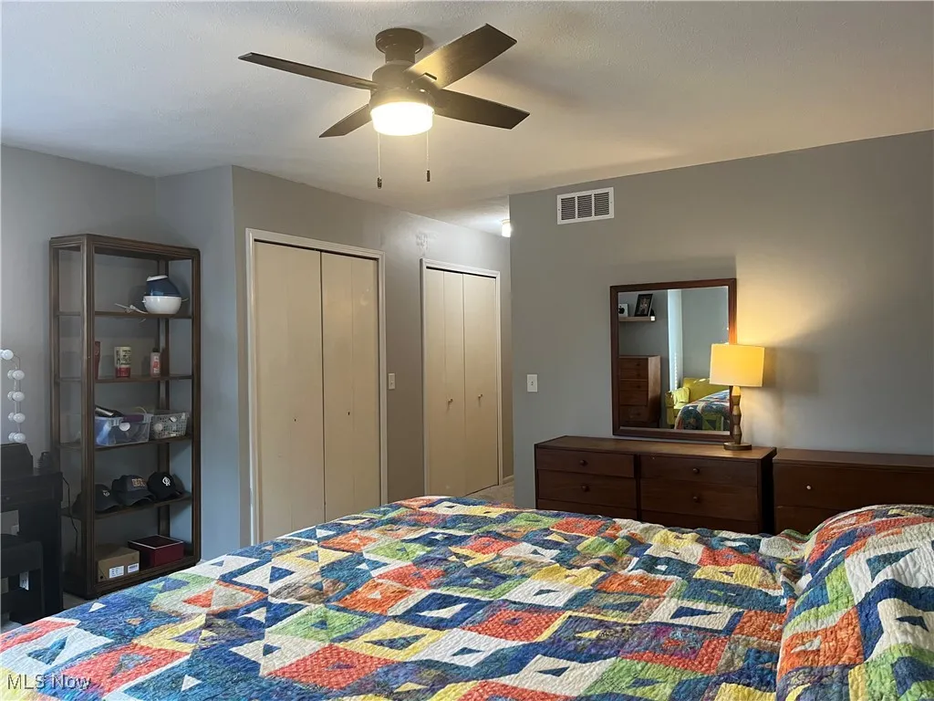 Pirmary Bedroom has 