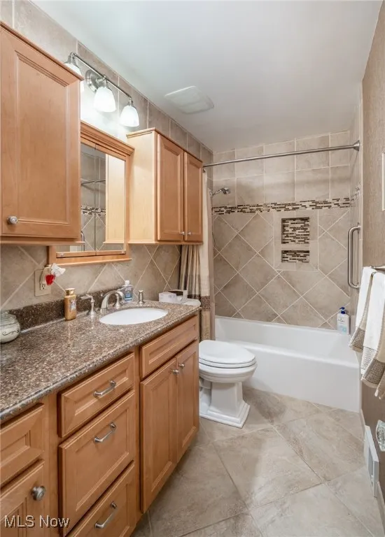 Remodeled main floor hall bath