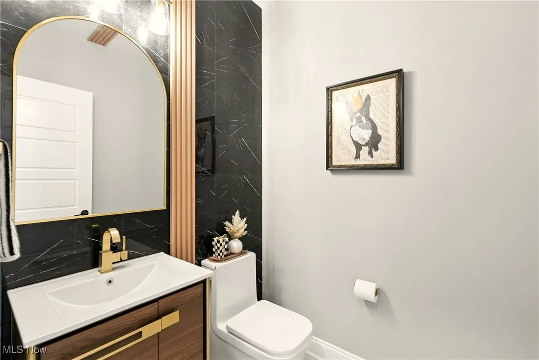 38852 Flanders Drive, Solon, Ohio 44139,MLS Now Listing ID