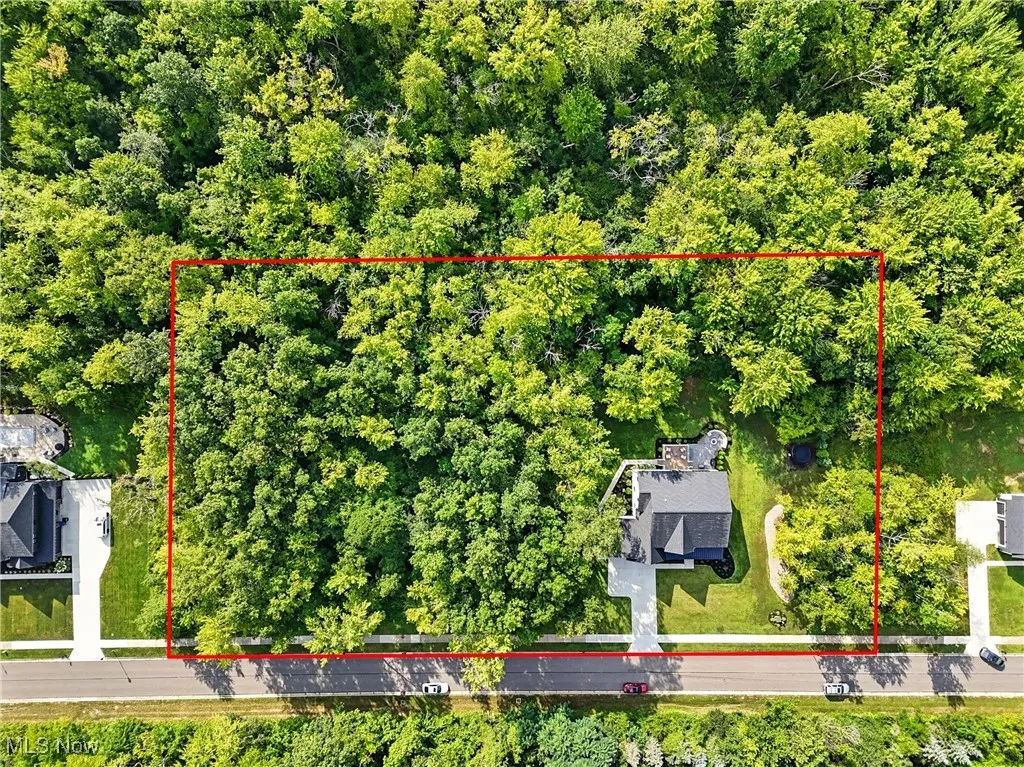 38852 Flanders Drive, Solon, Ohio 44139,MLS Now Listing ID