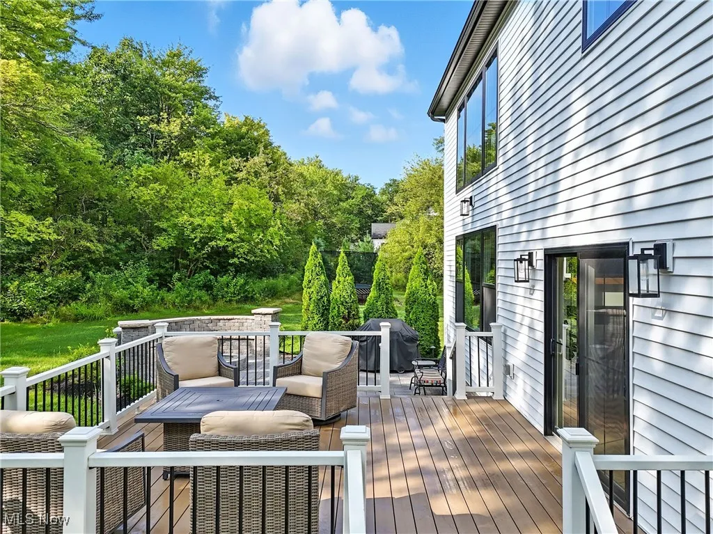 38852 Flanders Drive, Solon, Ohio 44139,MLS Now Listing ID