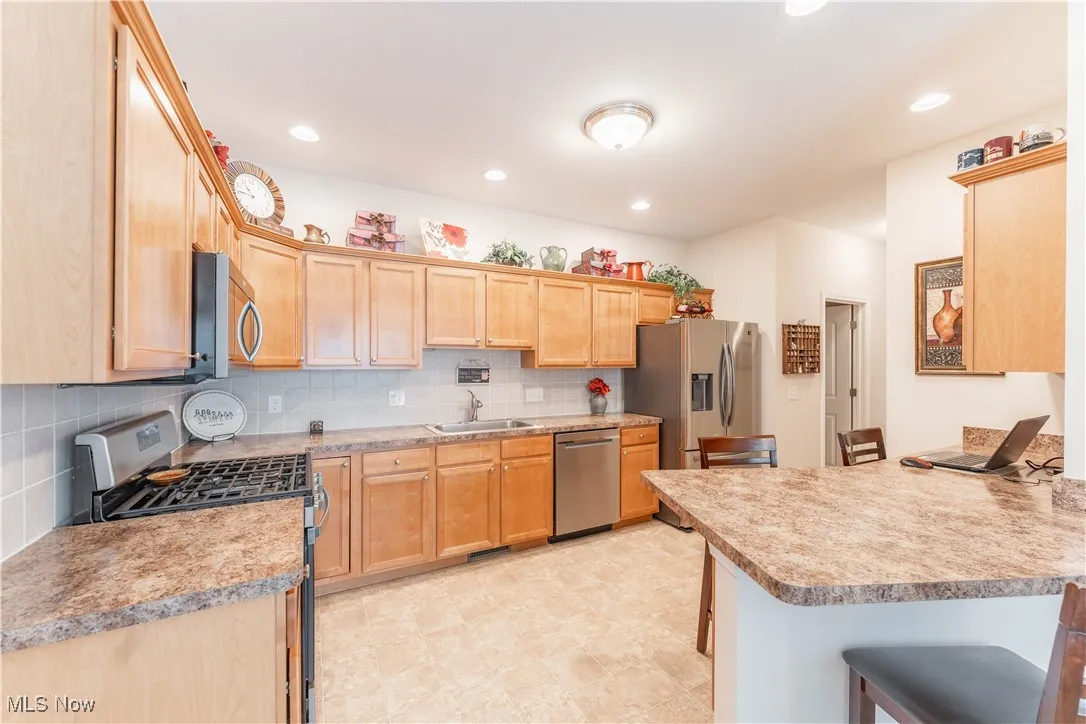 38156 Cross Creek Drive, Willoughby, Ohio 44094,MLS Now Listing ID